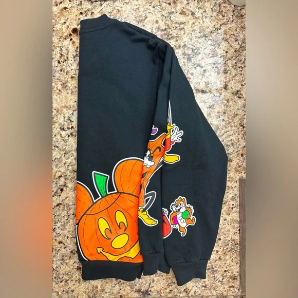Disney Tops Disneyland Halloween Sweatshirt Poshmark